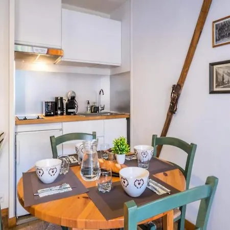 Studio For 4 People *